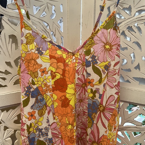 NWT Sanctuary Swim dress with pockets. Floral print. Size XS. Super cute. - Picture 4 of 6